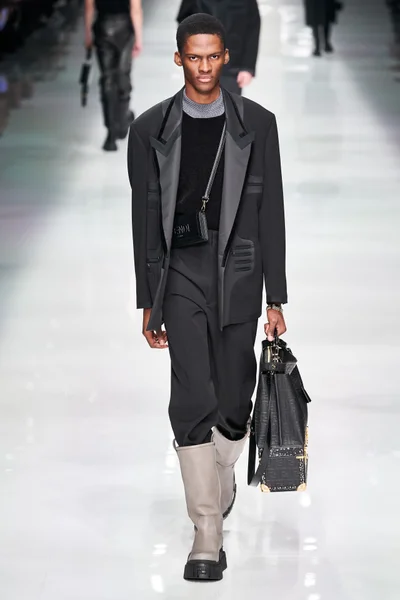 Look 6